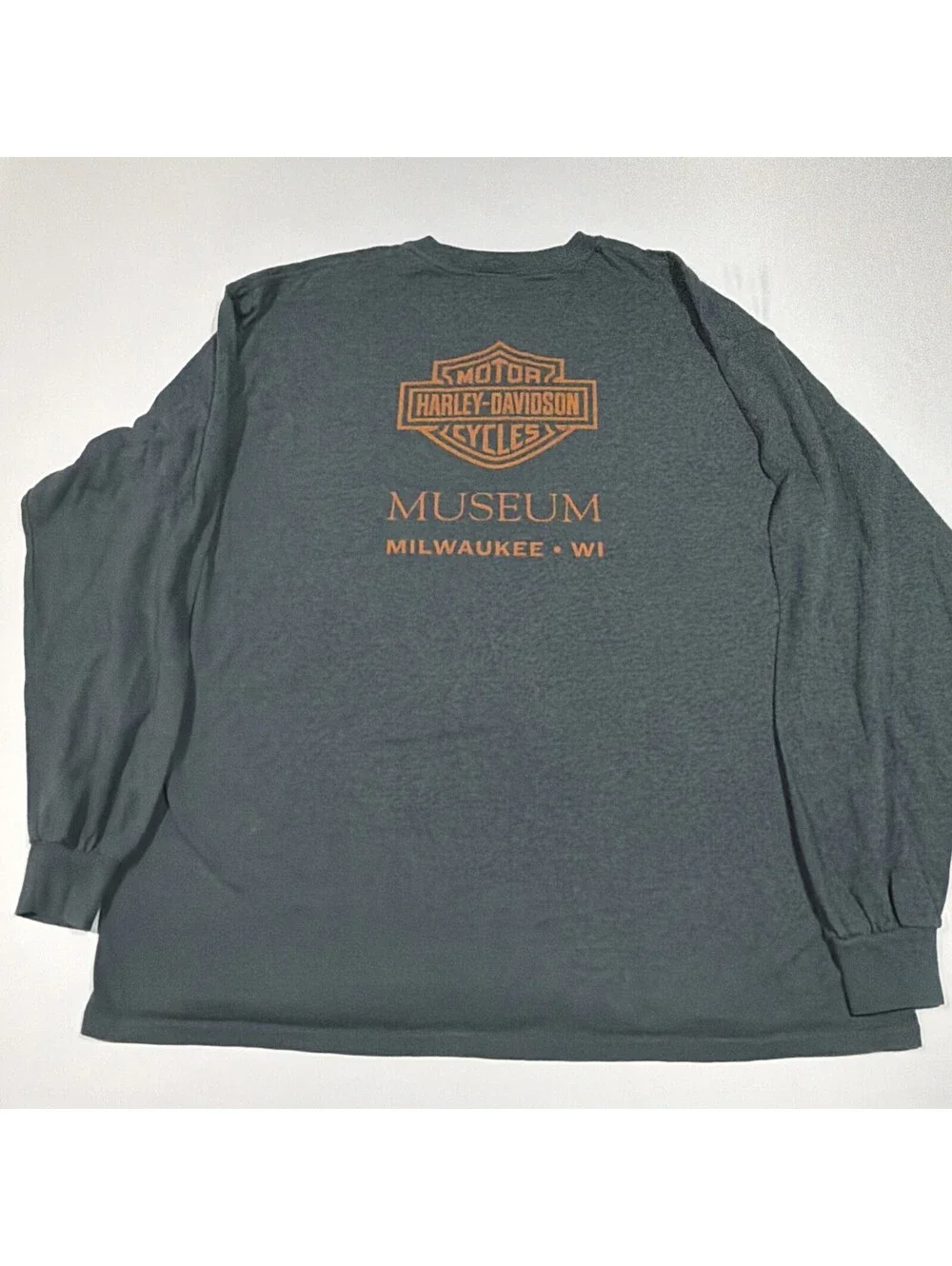 Harley Davidson Museum Long Sleeve Tee T Shirt Grey Men's Size XL